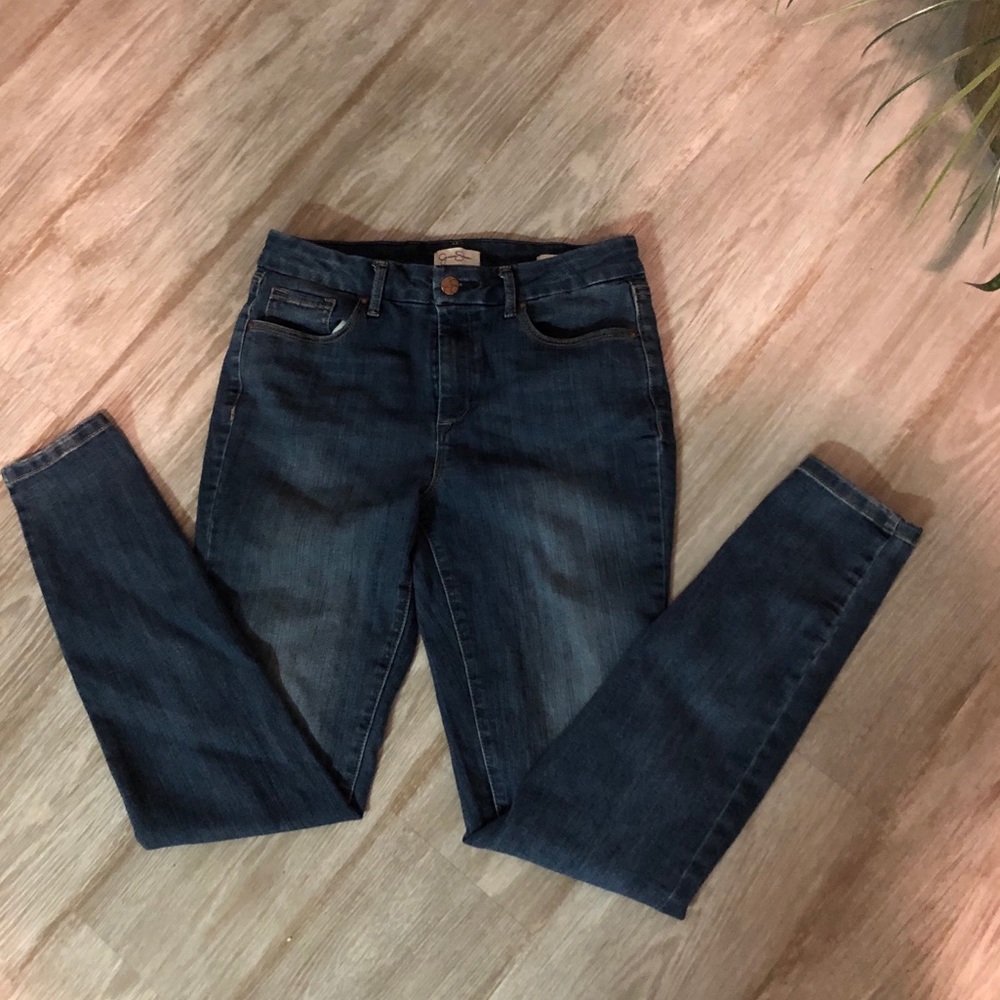 Jessica Simpson | High Rise Skinny Jeans